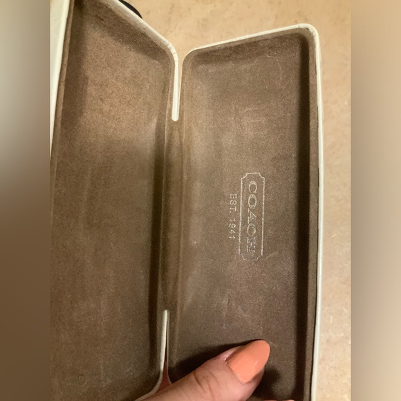 COACH Hardshell White Monogram CC Sunglasses Eyeglasses Protective Case 7” - Picture 6 of 12